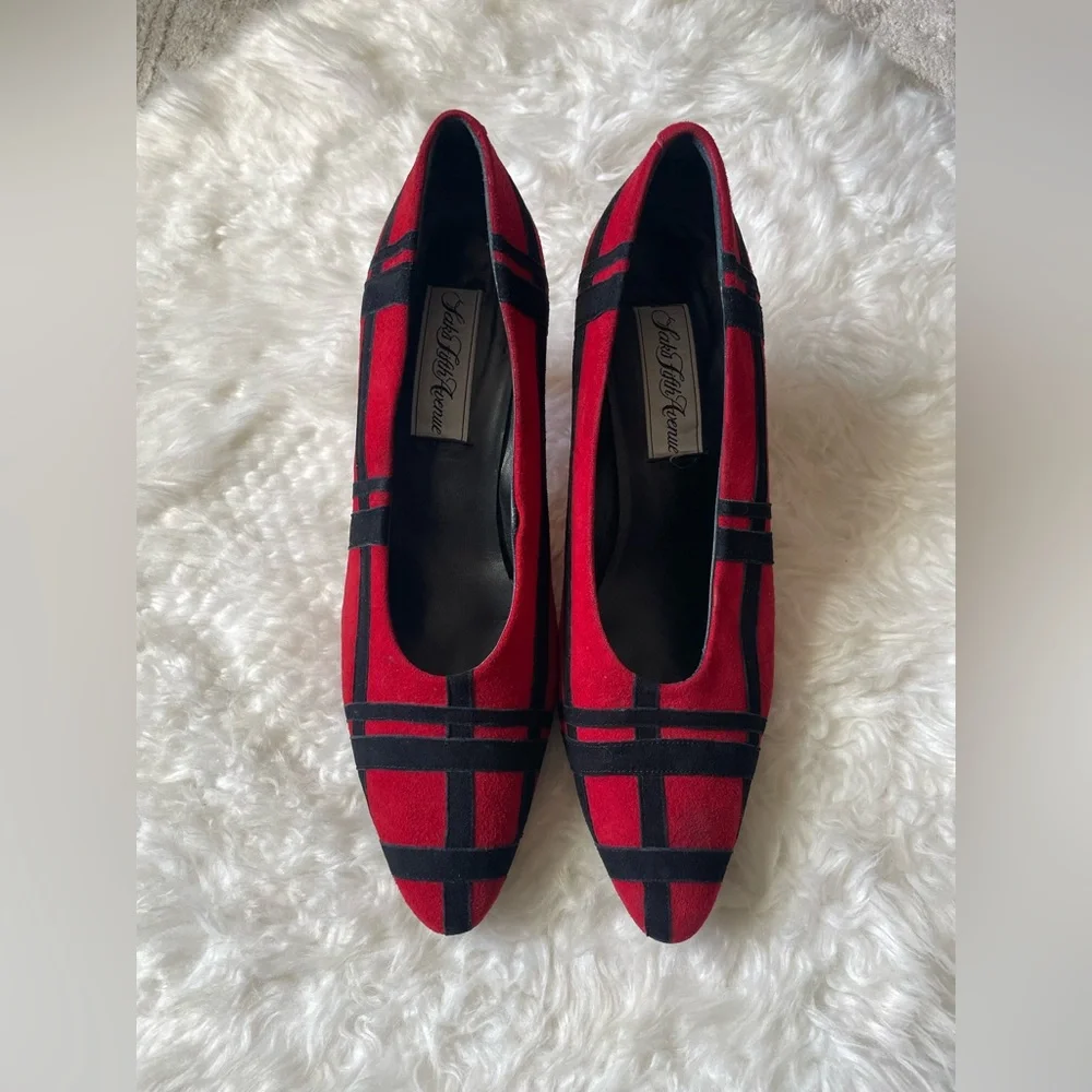 VINTAGE SAKS FIFTH AVENUE KITTEN HEELS - Picture 3 of 8